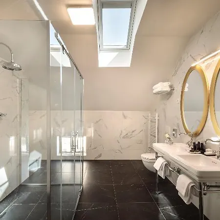 - Liburnia Hotel 4*
