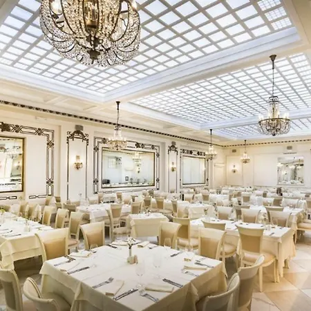 Hotell - Liburnia Opatija